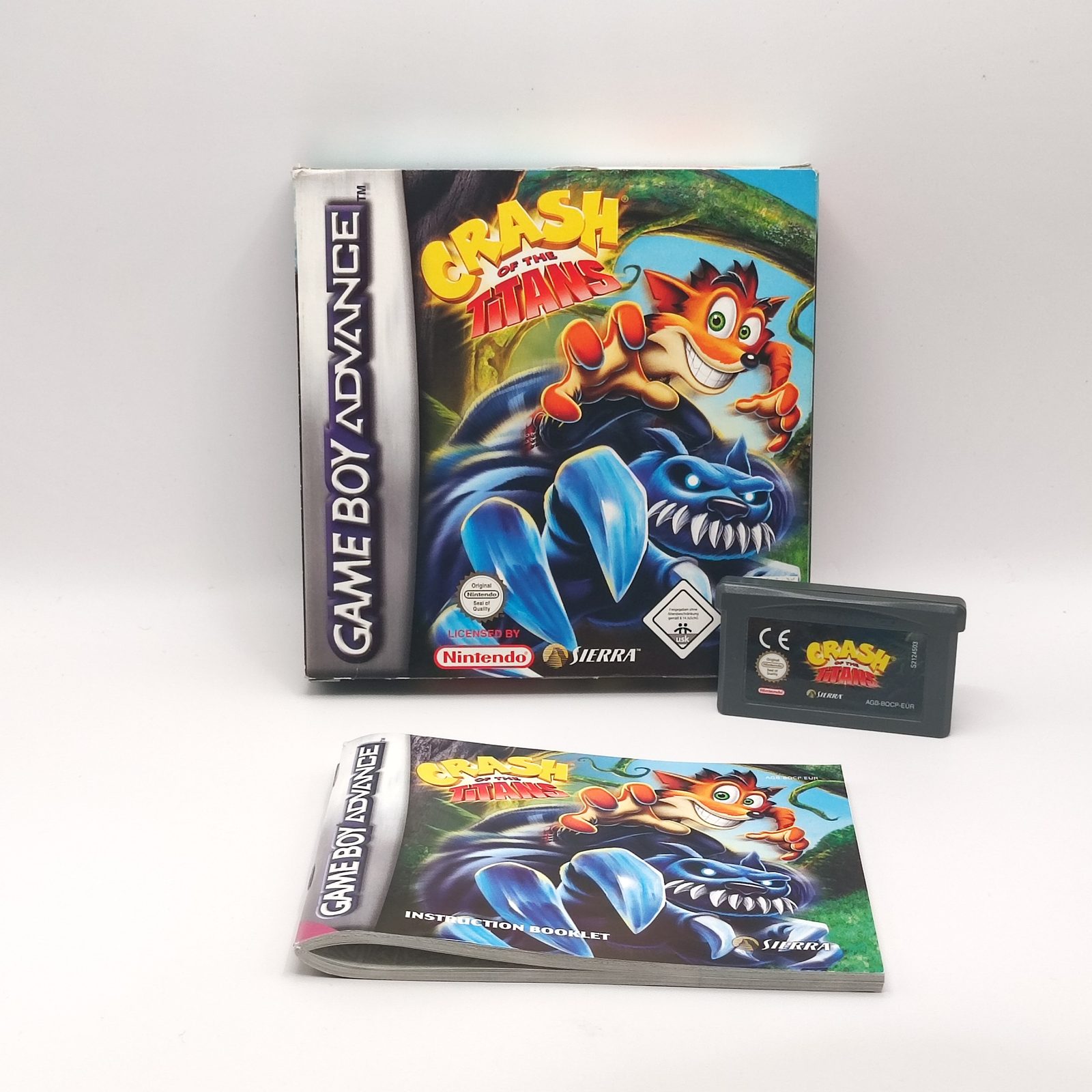 Crash of the Titans GBA PAL EUR completo